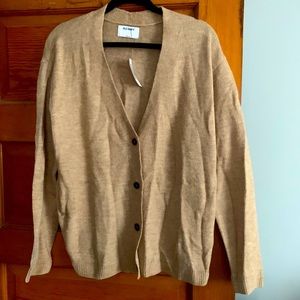 Old Navy sweater